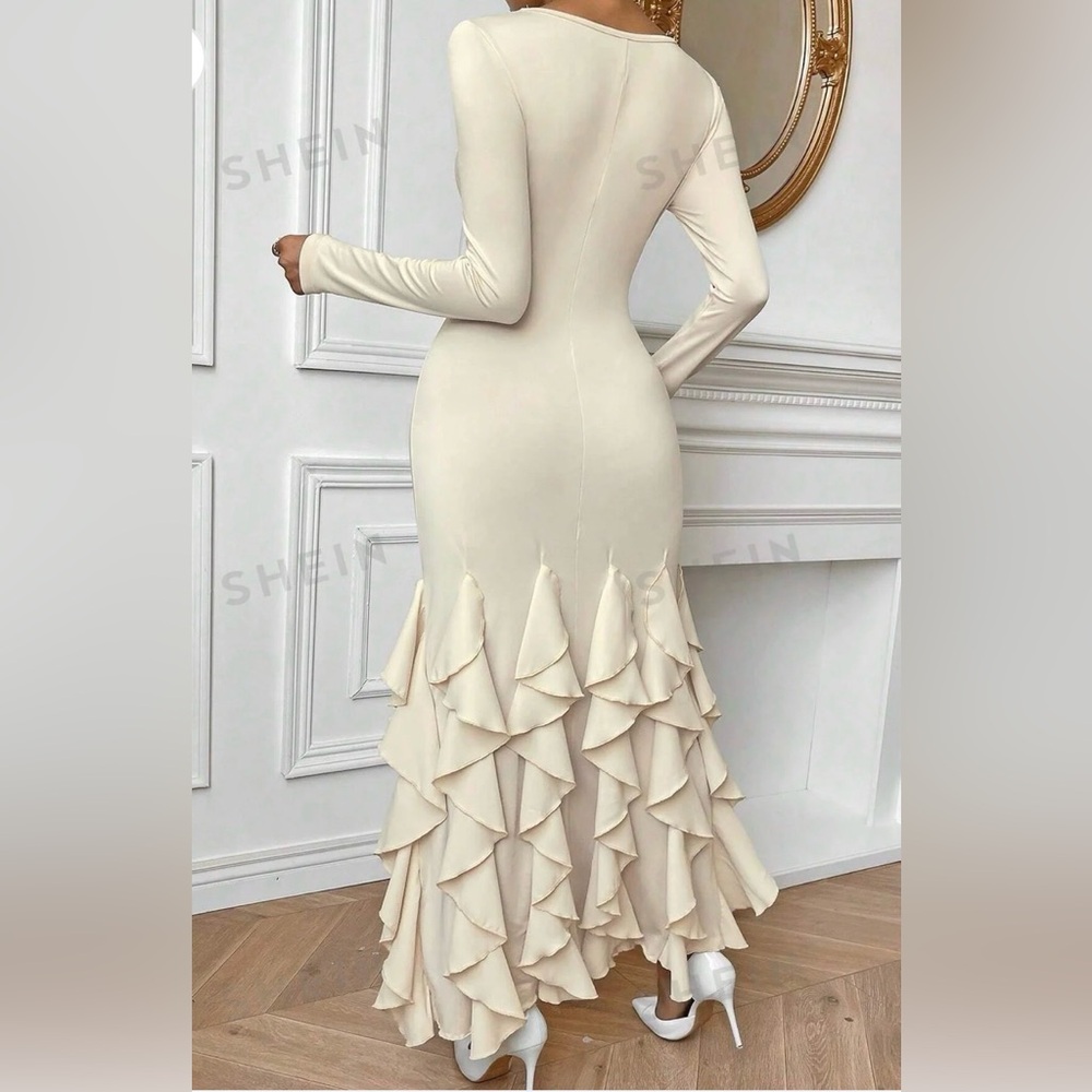 Ruffle Hem Long Sleeve Long
Bodycon Dress - Picture 2 of 3